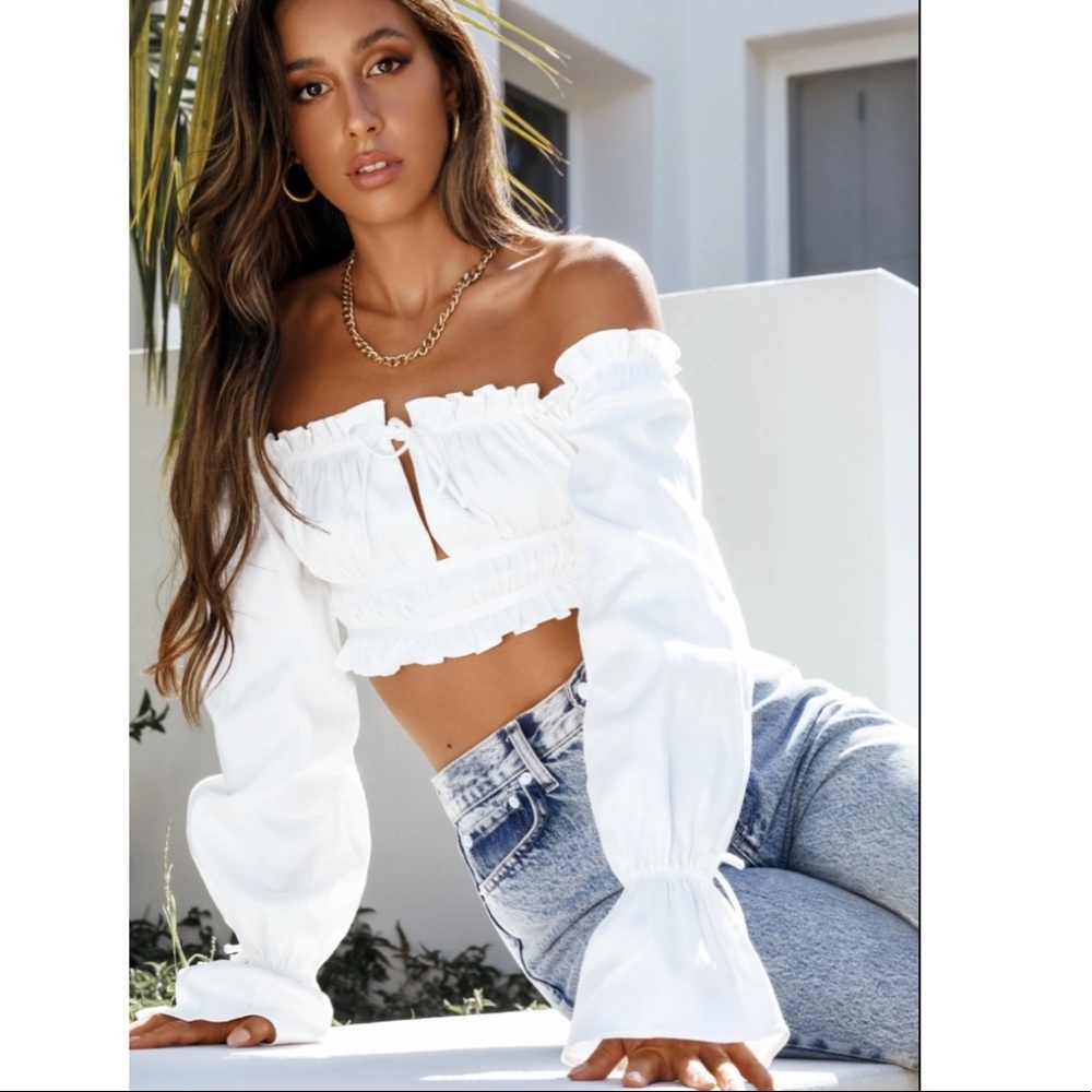 White Fox top! Brand New!